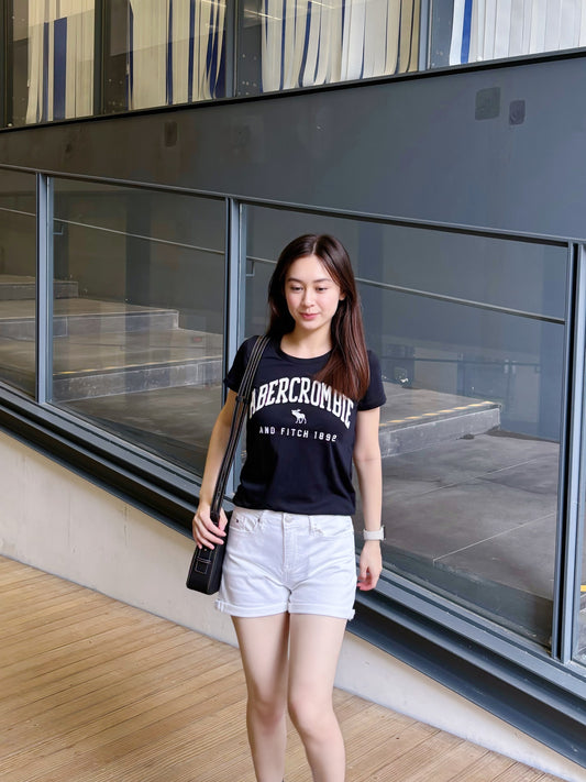 Curved Hem Icon T-shirt