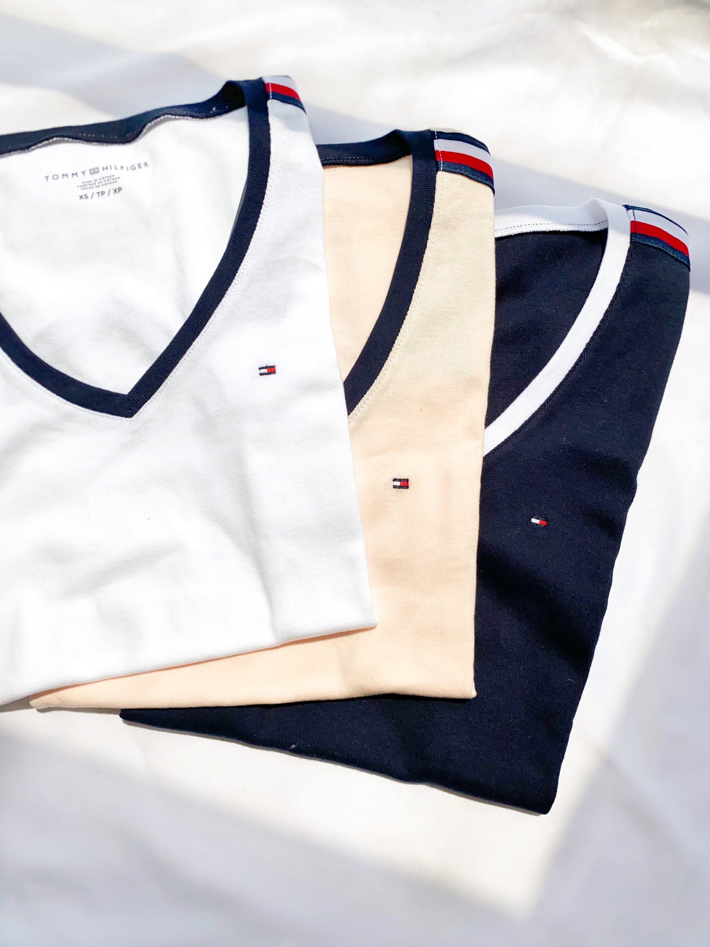 V-neck Ringer Logo T-shirt